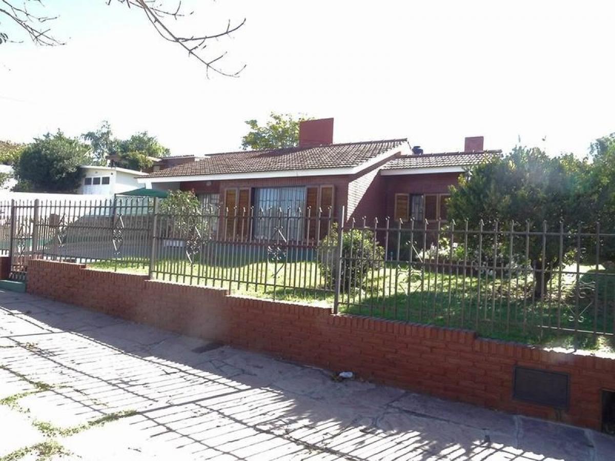 2 bedrooms House in Cordoba, Argentina No. 10527