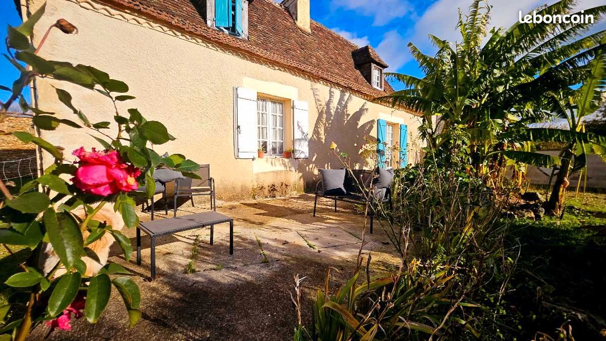 Casa T3 em La Douze, France N.º 110619