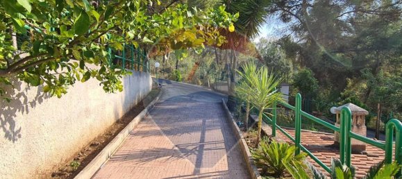 Вилла с 5 спальнями в Вьесте, Италия № 327980 18