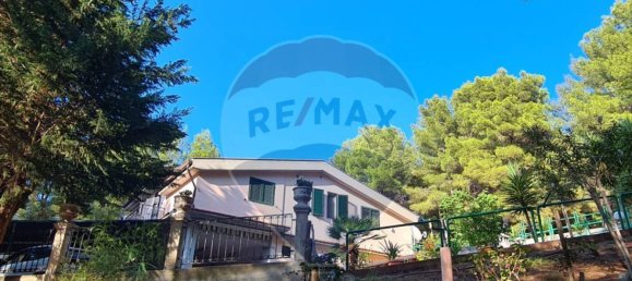 Вилла с 5 спальнями в Вьесте, Италия № 327980 4