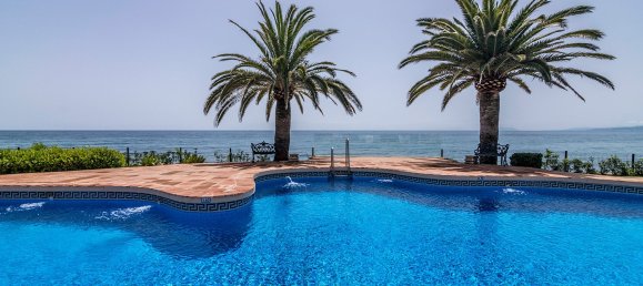 4 bedrooms Townhouse in Estepona, Spain No. 4622 22
