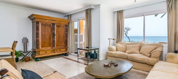 4 bedrooms Townhouse in Estepona, Spain No. 4622 12