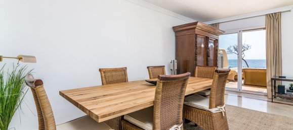 4 bedrooms Townhouse in Estepona, Spain No. 4622 10