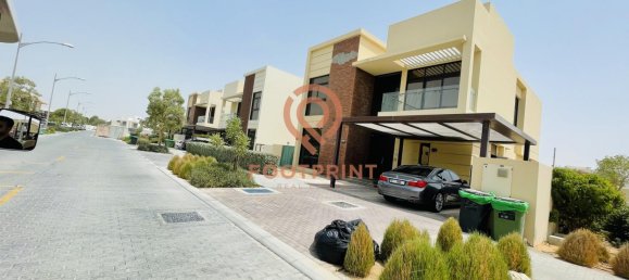4 Schlafzimmer Villa in Dubai, UAE, Nr. 24499 7