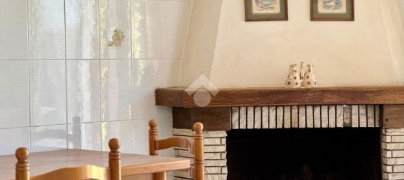 Квартира с 5 комнатами в Капрарола, Италия № 289715 4