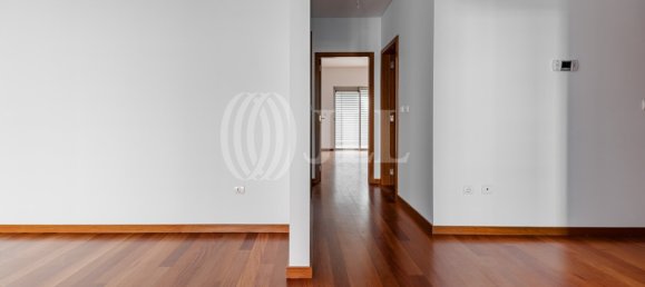 3 bedrooms Apartment in Funchal, Portugal No. 129948 2