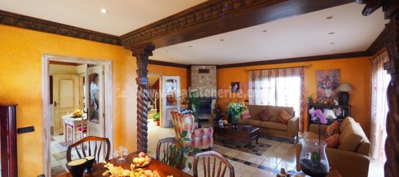 5 bedrooms Villa in Adeje, Spain No. 126142 11