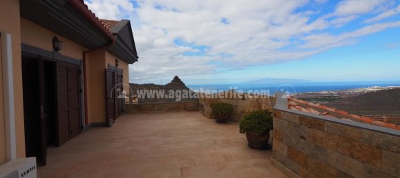 5 bedrooms Villa in Adeje, Spain No. 126142 34