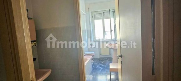 3 bedrooms Apartment in Catanzaro, Italy No. 348078 4