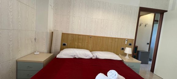 4 bedrooms Apartment in Francavilla al Mare, Italy No. 333438 13