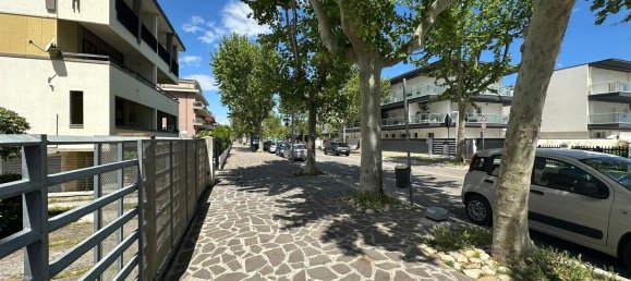 4 bedrooms Apartment in Francavilla al Mare, Italy No. 333438 14