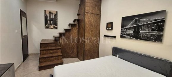 Квартира с 2 комнатами в Помеция, Италия № 150399 21