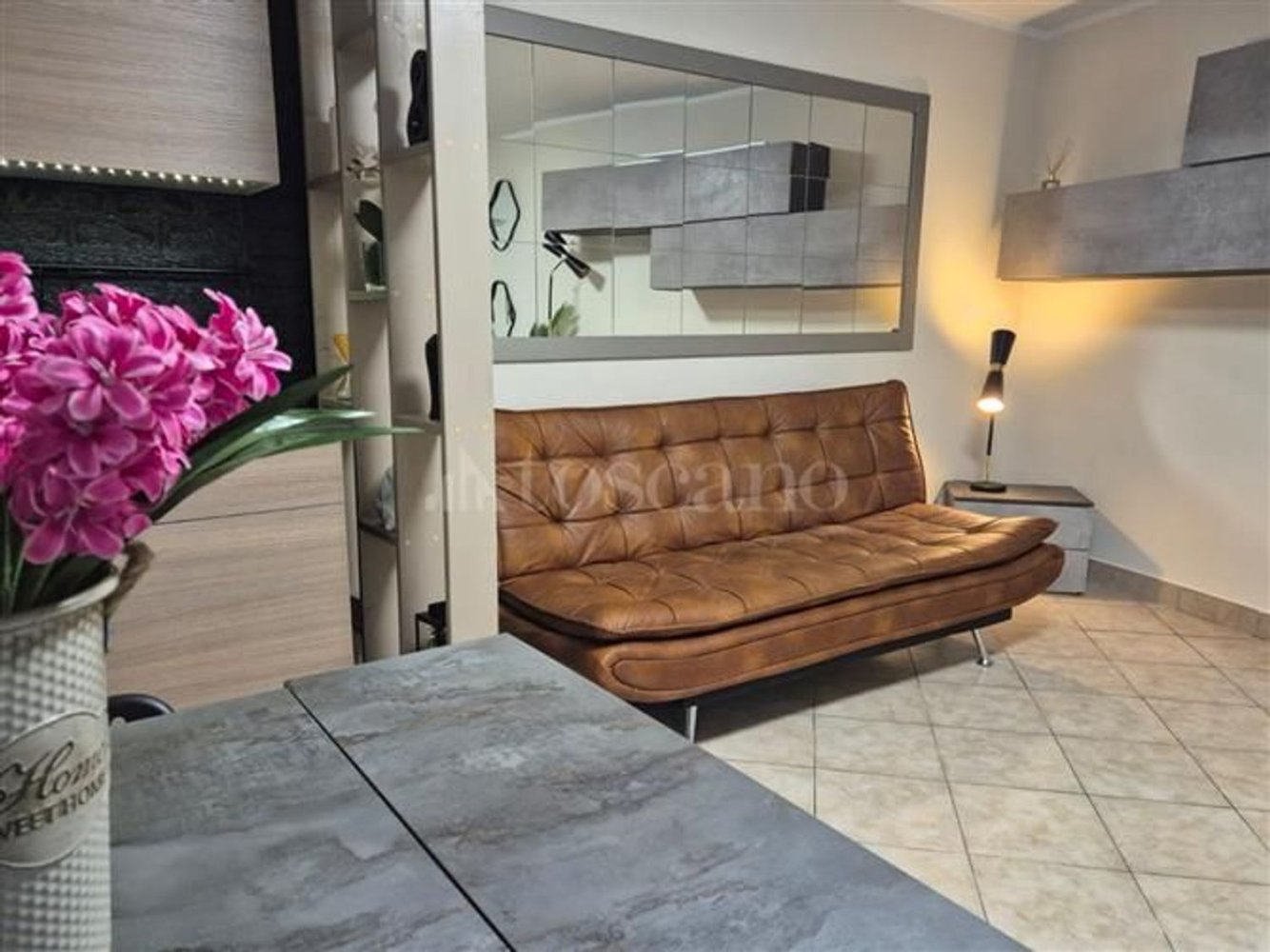 Квартира с 2 комнатами в Помеция, Италия № 150399