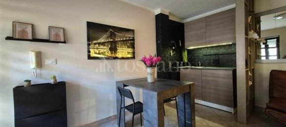 Квартира с 2 комнатами в Помеция, Италия № 150399 2