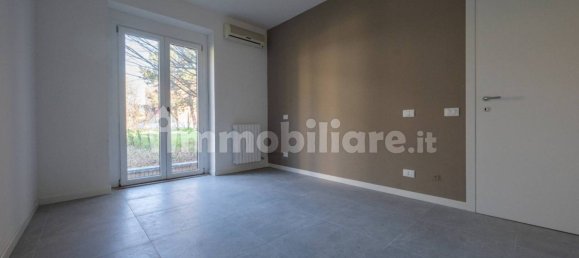 Casa de 2 dormitorios en Cremona, Italy No. 228328 25