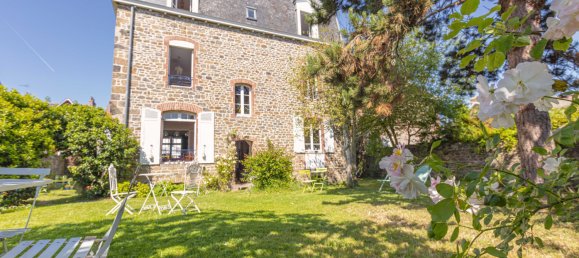 9 bedrooms House in Saint-Malo, France No. 43767 11