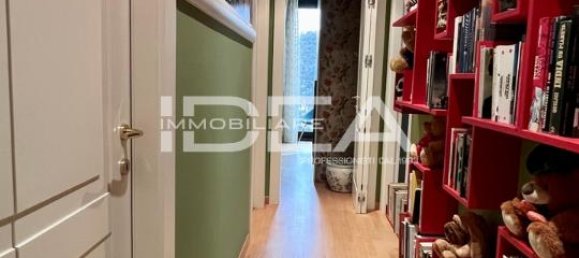 3 rooms Apartment in Lucca, Italy No. 24490 6