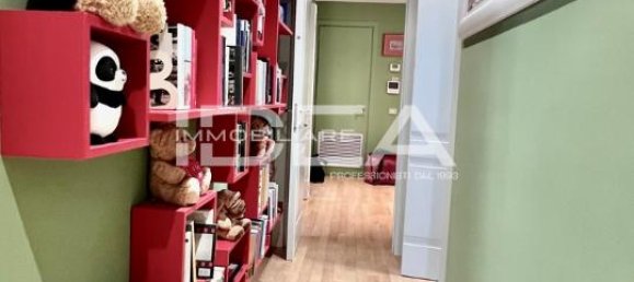 3 rooms Apartment in Lucca, Italy No. 24490 7