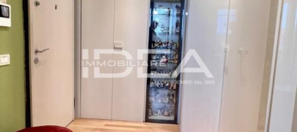 3 rooms Apartment in Lucca, Italy No. 24490 17