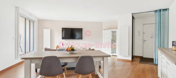 2 bedrooms Apartment in Sannois, France No. 139217 2