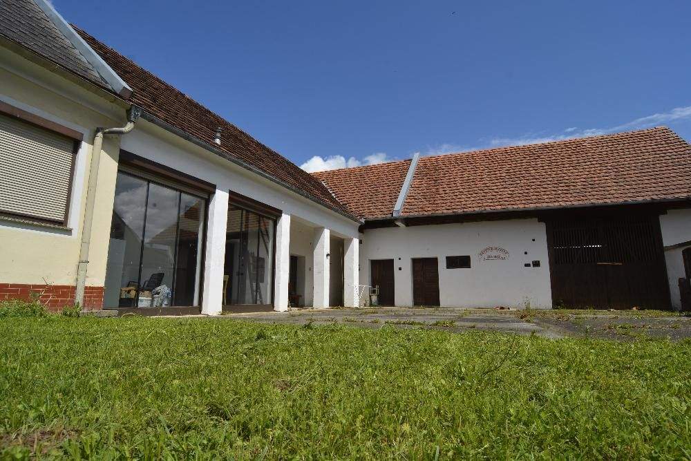 4غرفة منزل في Jennersdorf, Austria رقم 11654