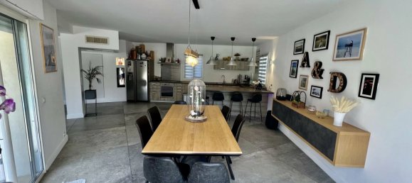 4 Schlafzimmer Villa in Roquefort-les-Pins, France, Nr. 346850 11