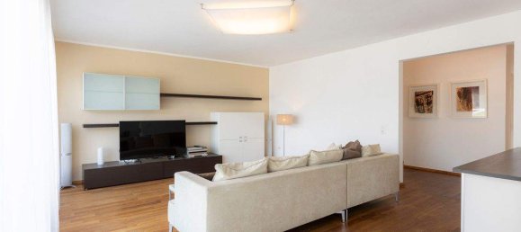 Квартира с 3 комнатами в Инсбрук-Штадт, Австрия № 177159 2