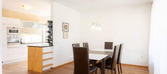 Квартира с 3 комнатами в Инсбрук-Штадт, Австрия № 177159 3