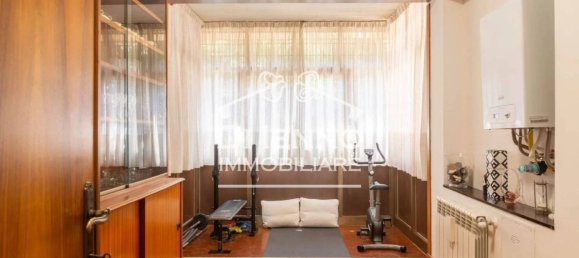 4 bedrooms Apartment in Rome, Italy No. 220019 11