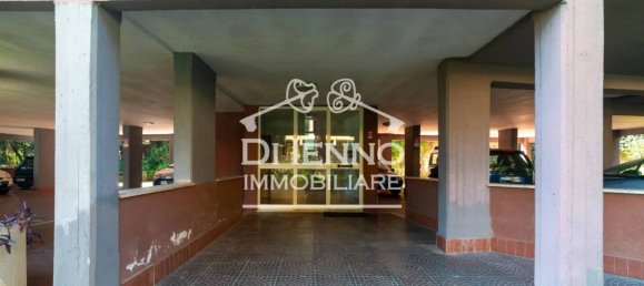 4 bedrooms Apartment in Rome, Italy No. 220019 26
