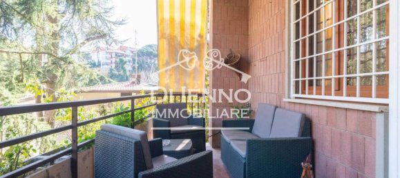 4 bedrooms Apartment in Rome, Italy No. 220019 23