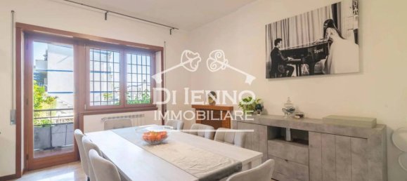 4 bedrooms Apartment in Rome, Italy No. 220019 5