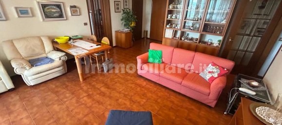 3 bedrooms Apartment in Parma, Italy No. 293540 12