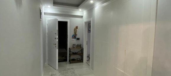 4 bedrooms Property in Yomra, Turkey No. 22612 4