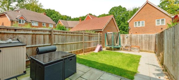 3 bedrooms Townhouse in Crawley, United Kingdom No. 10691 59