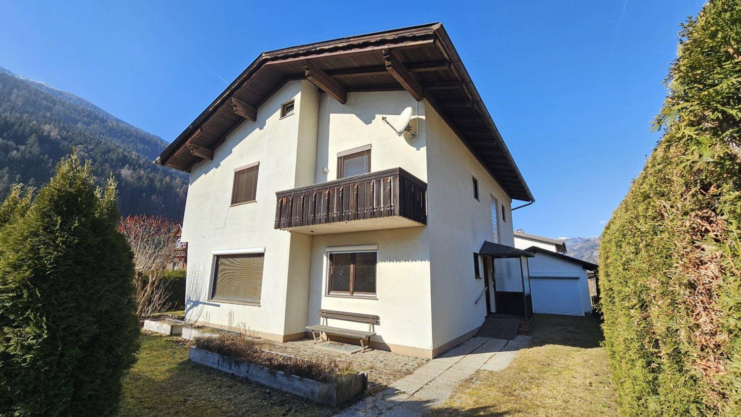 8 rooms House in Feld am See, Austria No. 17128