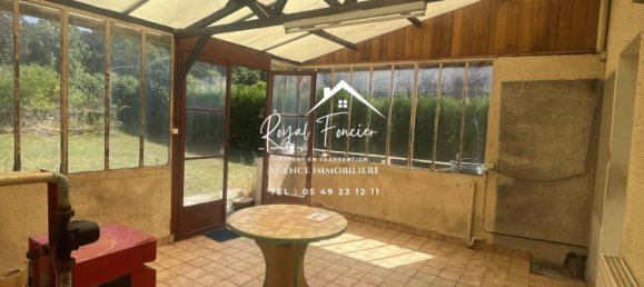 3 غرف نوم منزل في Descartes, France رقم 254308 11