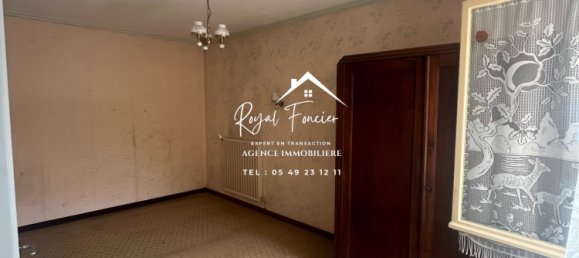 3 غرف نوم منزل في Descartes, France رقم 254308 3