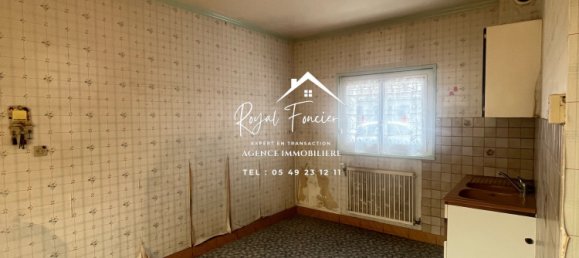 3 غرف نوم منزل في Descartes, France رقم 254308 2