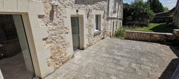 3 chambres Maison à Maine-et-Loire, France No. 286761 2