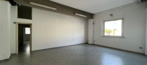 Propriété commerciale à Empoli, Italy 220m² No. 119845 10