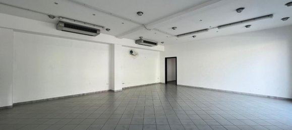 Propriété commerciale à Empoli, Italy 220m² No. 119845 7