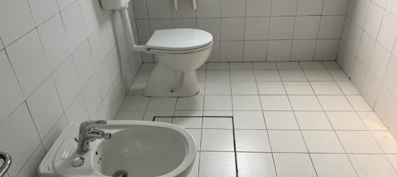 Propriété commerciale à Empoli, Italy 220m² No. 119845 14