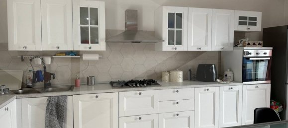 7 rooms House in Avezzano, Italy No. 26153 3