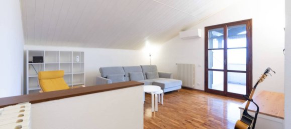 2 Schlafzimmer Wohnung in Formigine, Italy, Nr. 219115 32