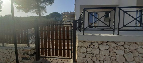 2 rooms Villa in Mattinata, Italy No. 289388 2