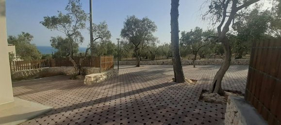 2 rooms Villa in Mattinata, Italy No. 289388 5