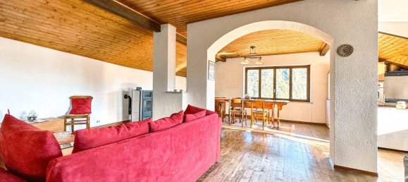 2 bedrooms Villa in Varallo, Italy No. 50079 8