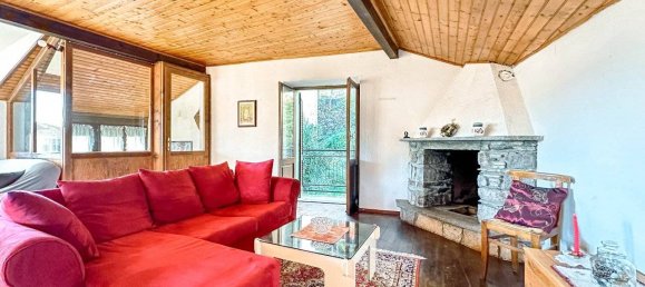 2 bedrooms Villa in Varallo, Italy No. 50079 7