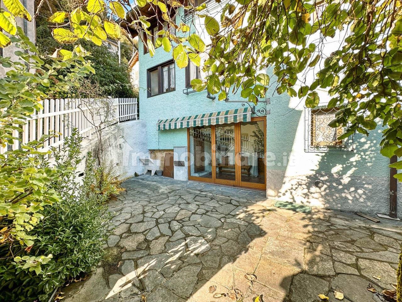 2 bedrooms Villa in Varallo, Italy No. 50079